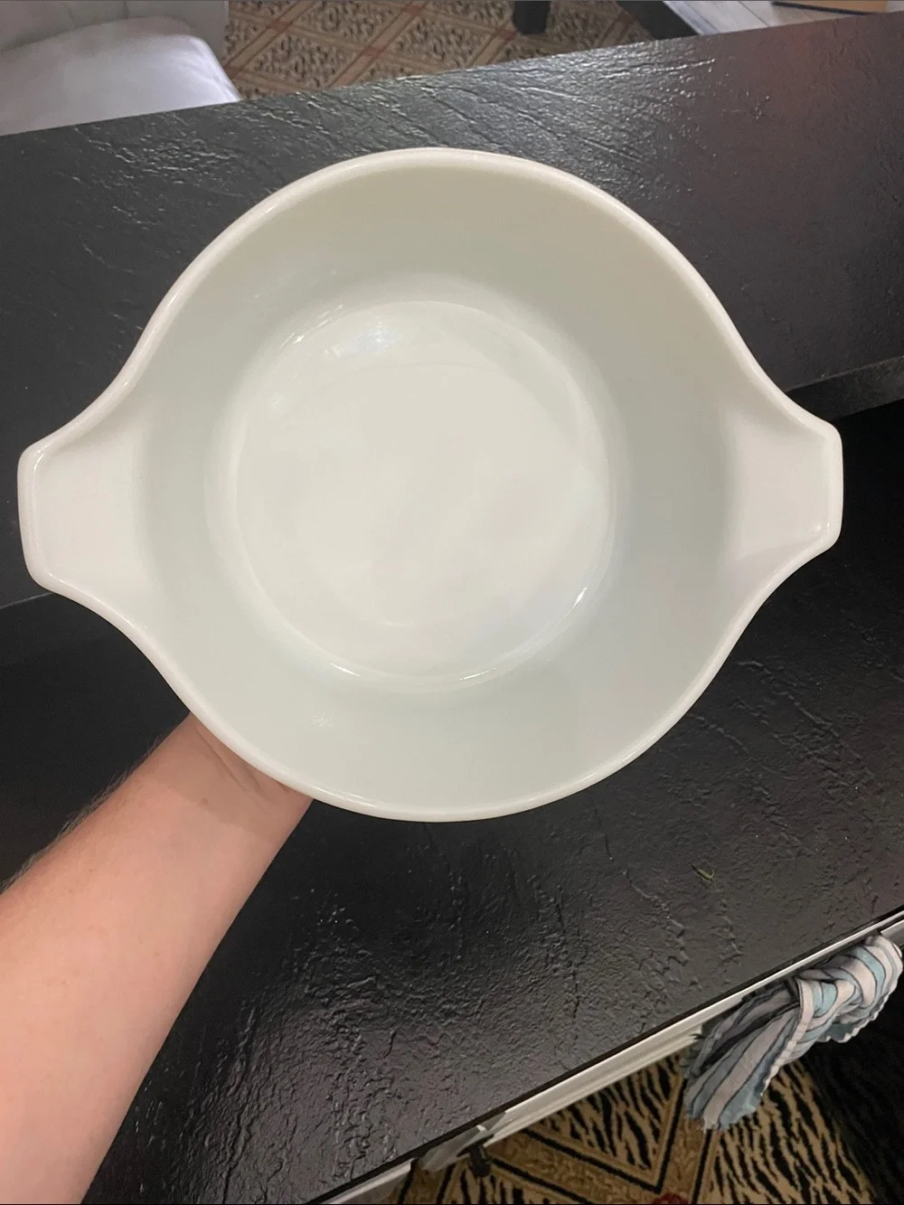 Pyrex Forest Fancies Vintage Speckled Ceramic Serving Bowl with Mushroom 2.5 l